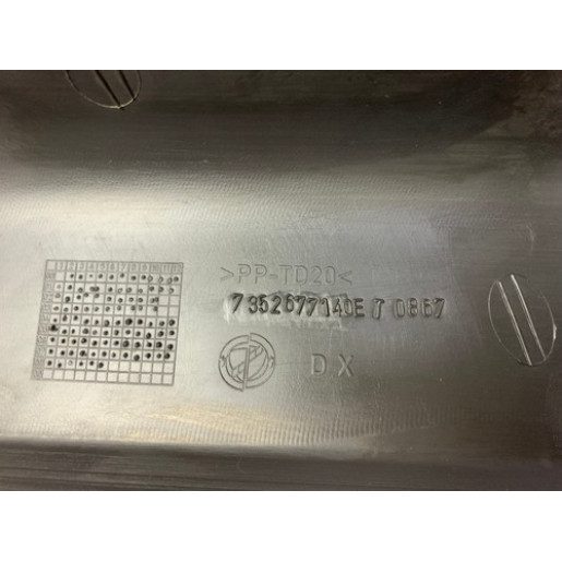 Накладка порога передняя правая Fiat Doblo 2006- 7352677140
